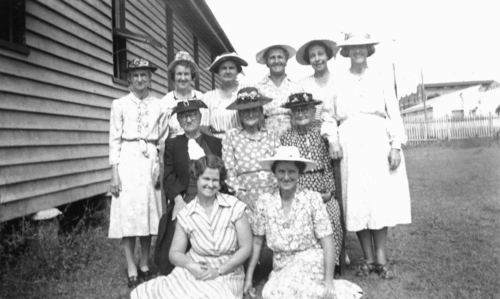 Members of the Methodist Church, 122 Chermside Road, East Ipswich, 1940s
