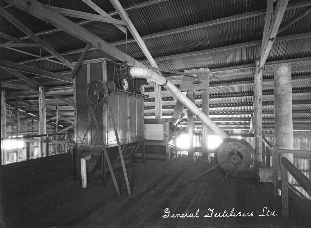 General Fertilisers Ltd. interior, Mary Street, Blackstone, Ipswich, mid 1930s