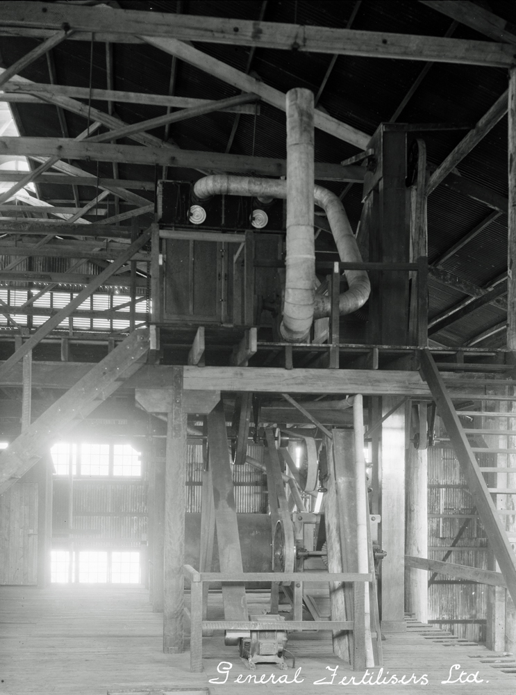 General Fertilisers Ltd. interior, Mary Street, Blackstone, Ipswich, mid 1930s