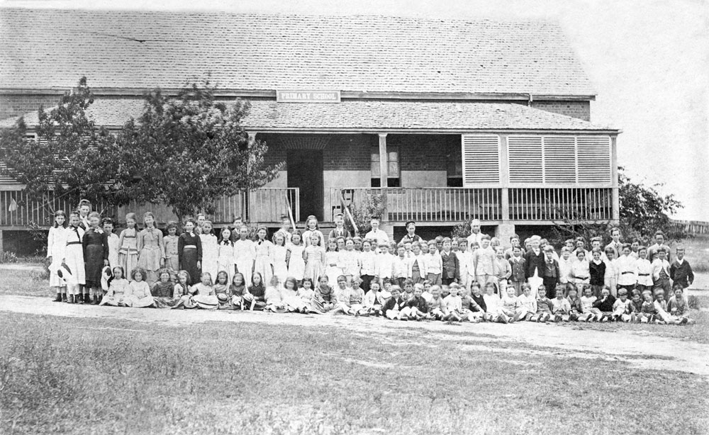 Ipswich West State School students, West Ipswich, 1861- 1883