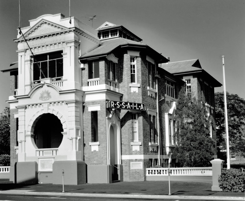 Ipswich Soldier's Memorial Hall, 63 Nicholas Street, Ipswich, 1980s