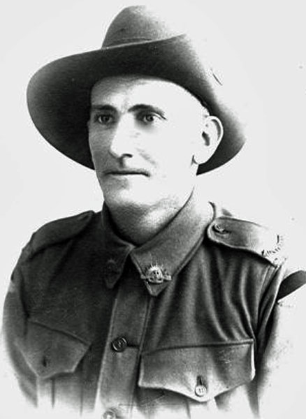 Donald Charles Cameron of Ipswich, portrait, 1916-1919