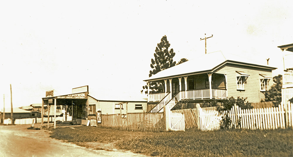 General Store, corner Blackstone and Whitehill Roads, Eastern Heights, Ipswich, late 1940s