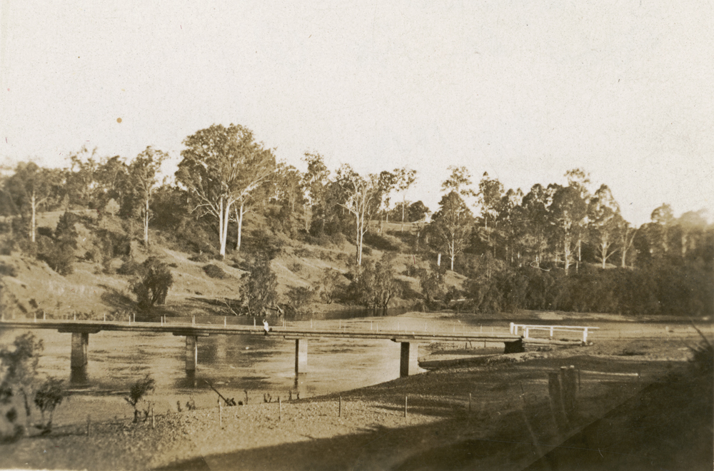 Kholo Bridge over the Brisbane River, Ipswich, 1932