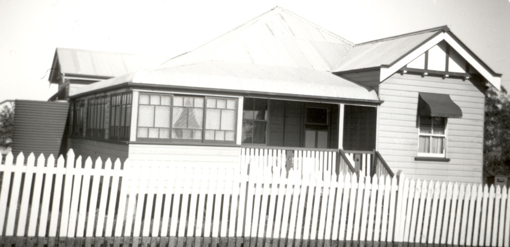 River Road, No. 20, Station Hill, Bundamba, Ipswich, 1949