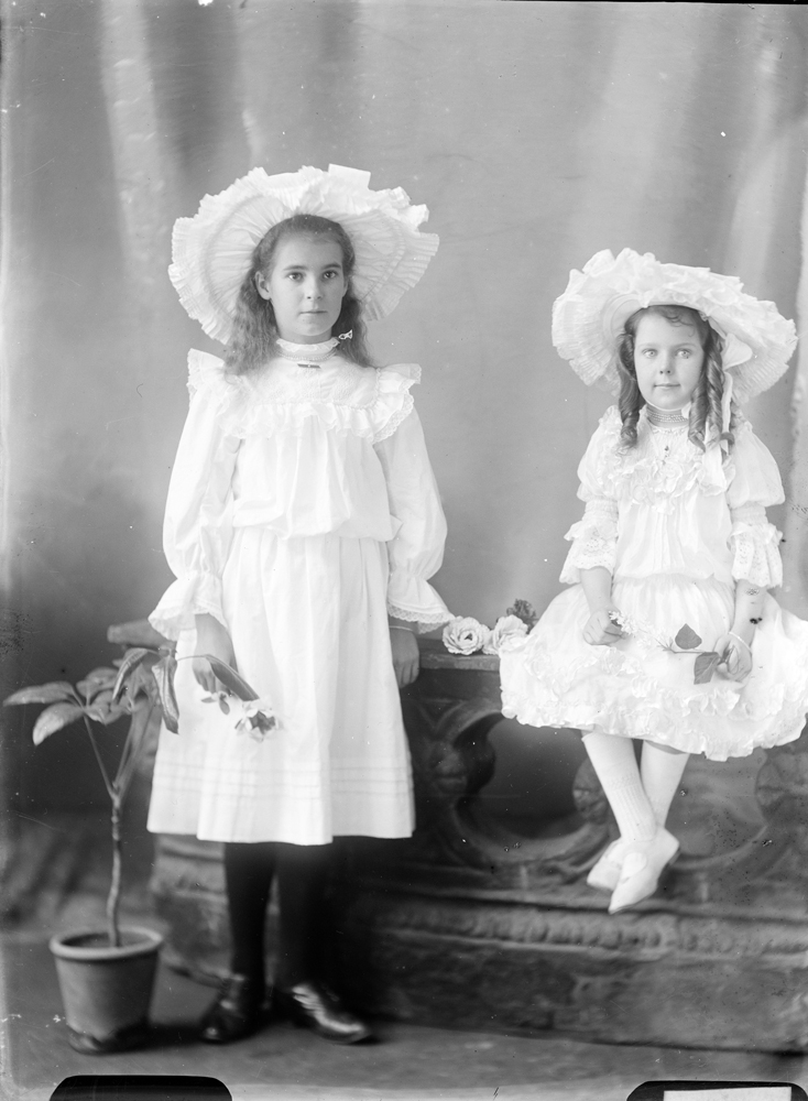 Myrtle Chalmers and Amy Harris, I.X.L. Studios, Greenham Chambers, Nicholas Street, Ipswich, c1900