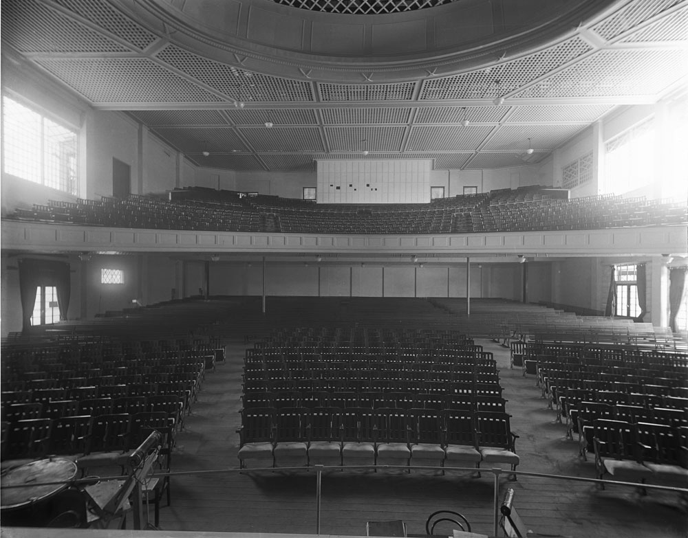 Interior of Wintergarden Theatre, Ipswich, late 1920s