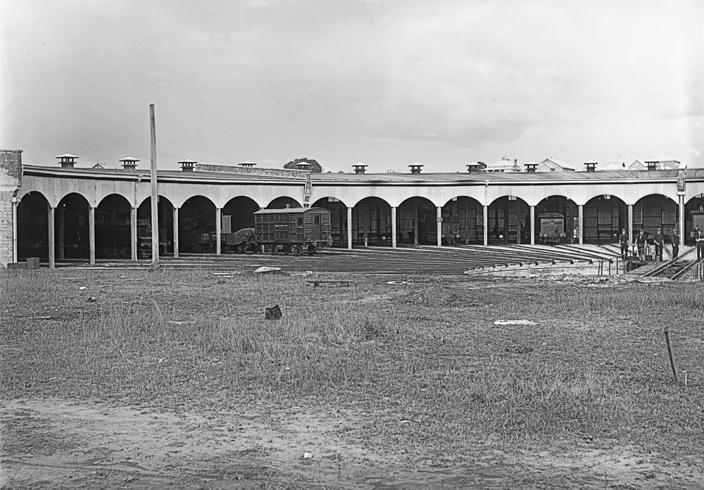 Roundhouse at Ipswich Railway Workshops, North Ipswich, 1910