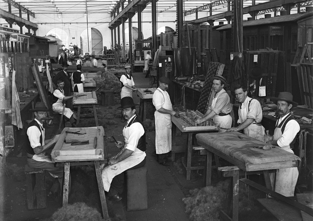 Trimmers at Ipswich Railway Workshops, North  Ipswich, c.1911