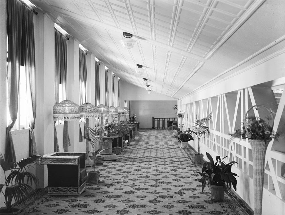 Interior of Wintergarden Theatre, Ipswich, 1930s
