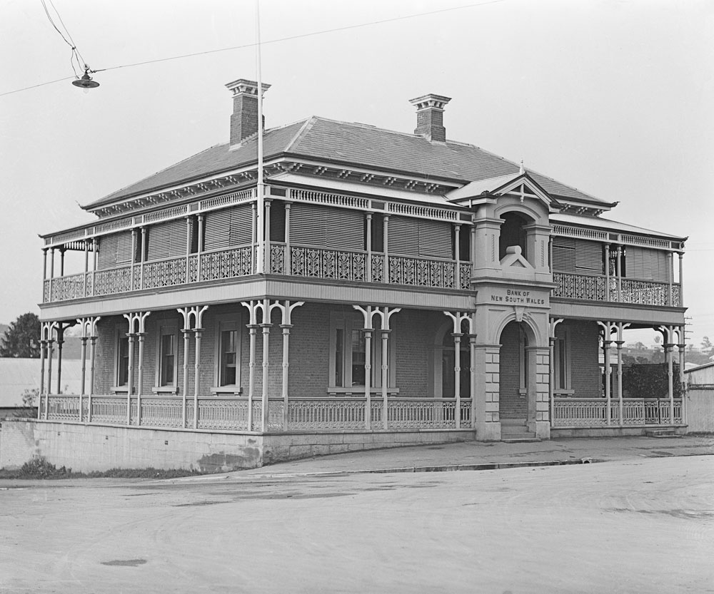 Bank of New South Wales, corner Brisbane and East Streets,  Ipswich, 1932