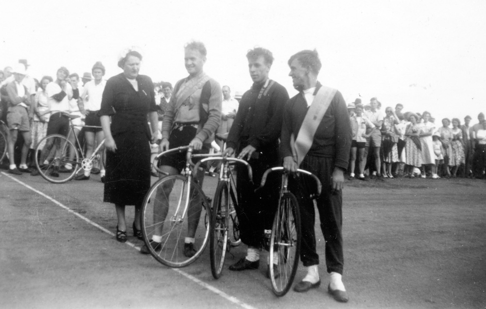 Queensland Cycling Championship held at Bundamba, early c.1950s