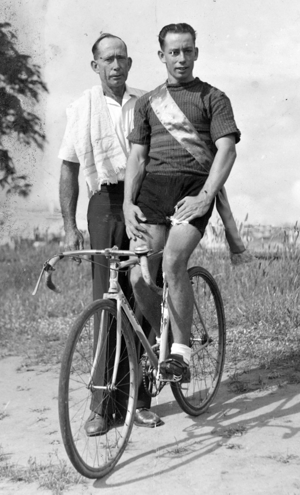 Bert and Warren Pocock, Ipswich, 1950s