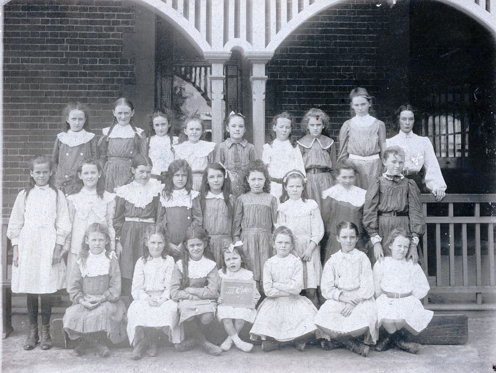 St Mary's Infants School, III Class, Ipswich, 1911