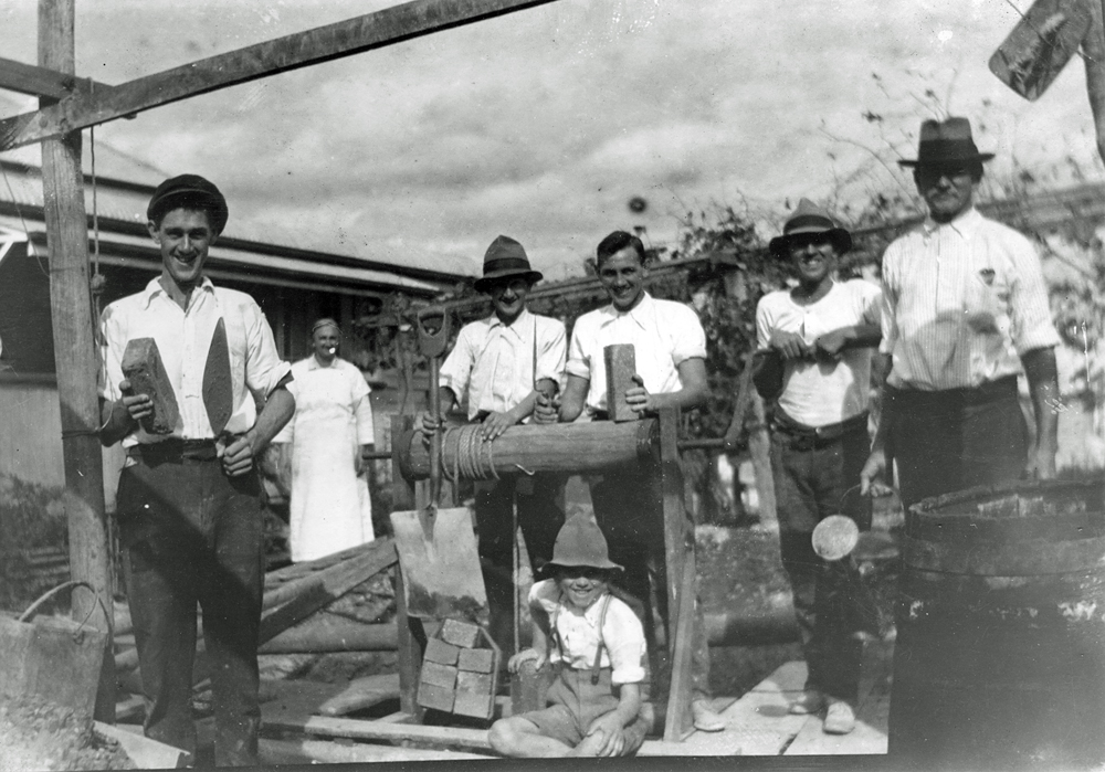 Kruger family, involved in the Kruger Sawmill, Byrne Street, Bundamba, Ipswich , 1930-1936