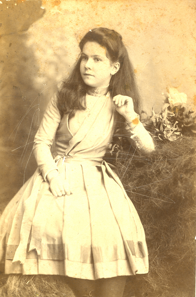 Mary Thomas, daughter of Lewis and Ann Thomas, of Brynhfryd, Blackstone, Ipswich, 1888 -  1890