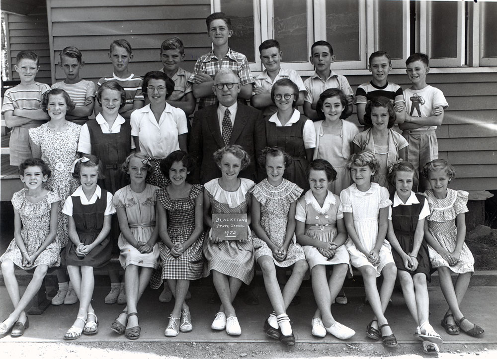 Students from Blackstone State School, Blackstone, Ipswich, 1952