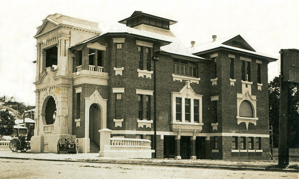 Ipswich Soldiers' Memorial Hall, 63 Nicholas Street, Ipswich, early 1920s