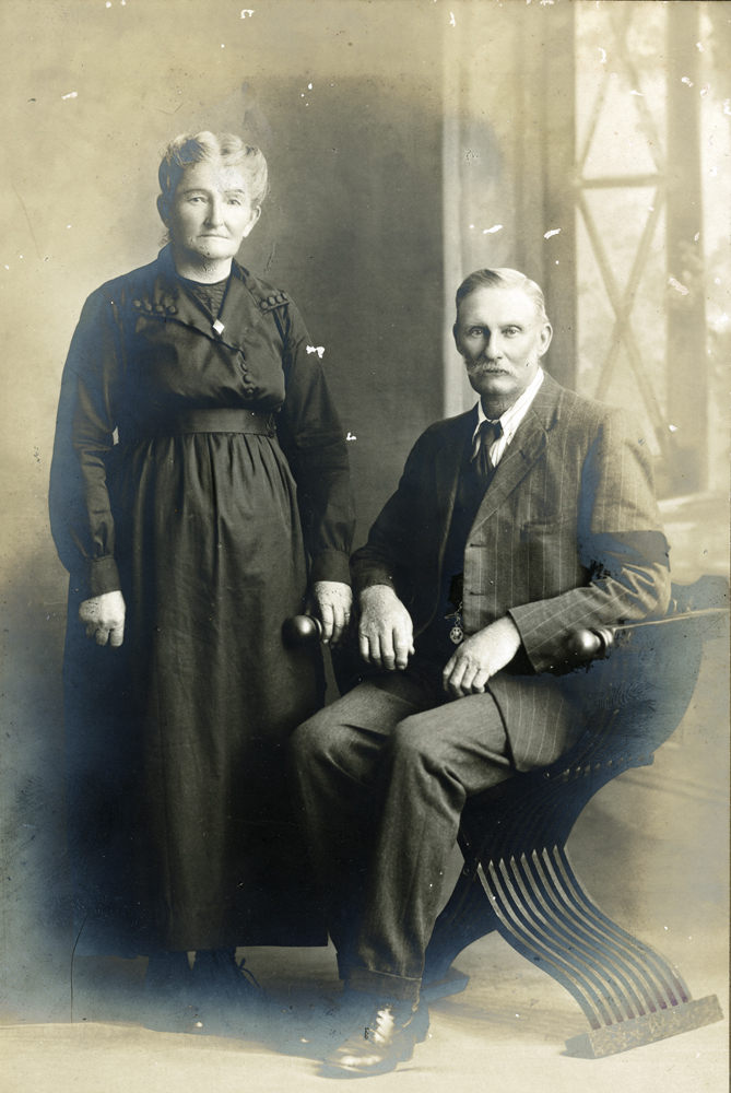 John and Mary Josephine Yates (nee Juillerat) of Rosewood, Ipswich, n d