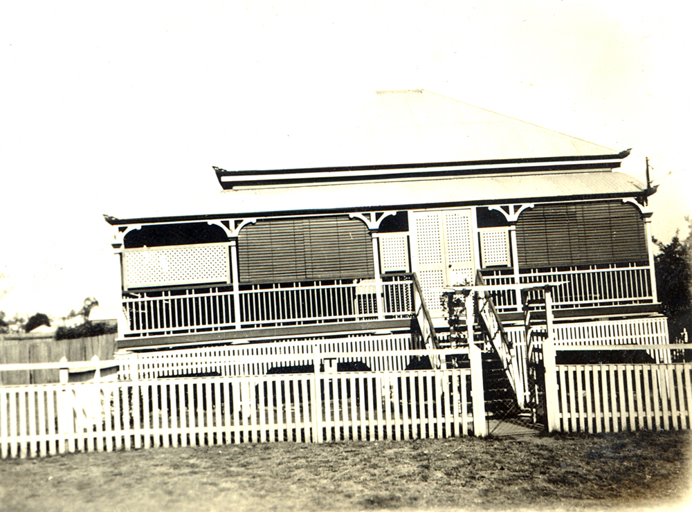 Bowen Street, No. 15, Woodend, Ipswich, 1940s