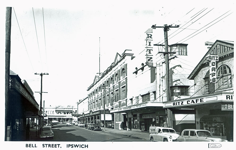 Ritz Theatre and Caf&eacute; on Bell Street, Ipswich, 1955