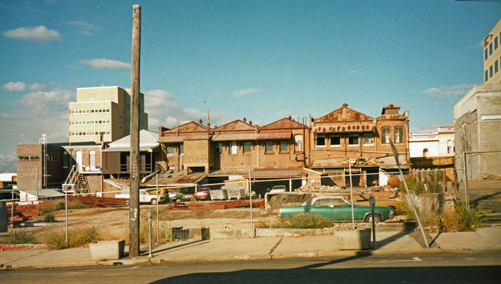 View of back of buildings on Nicholas Street, from Darling Street, Ipswich 1986