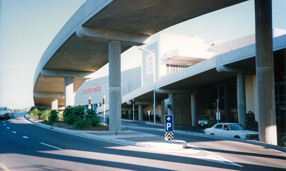 Flyover to Woolworths car park, Bremer Street, Ipswich, 1988