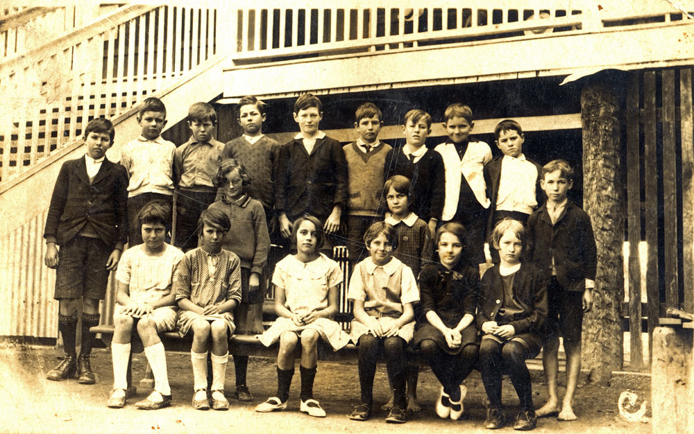 Thought to be children from Goodna State School, Goodna, Ipswich, c.1928