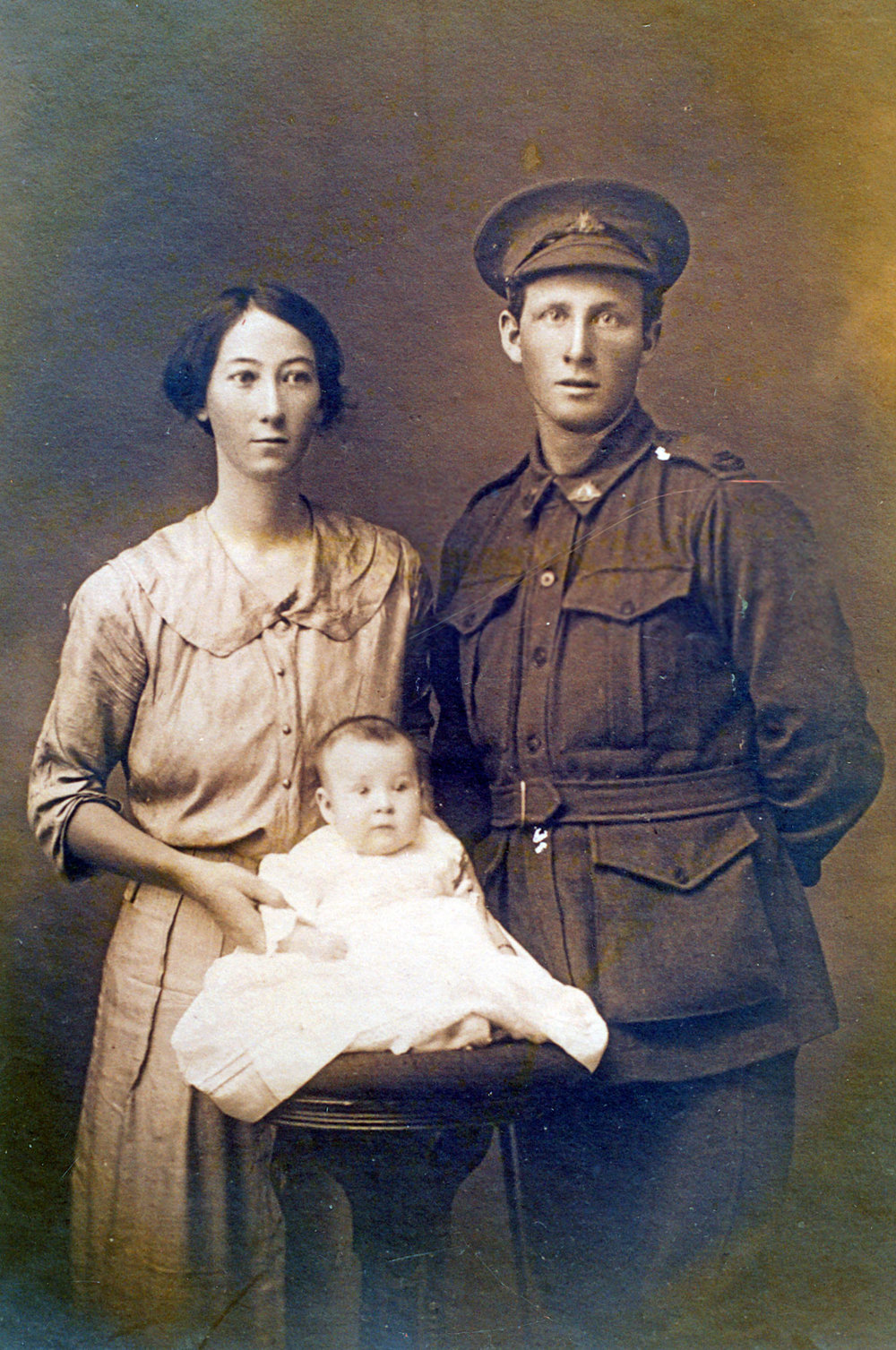Family portrait of James and Hannah Bright with baby daughter Gladys, Brisbane, 1916
