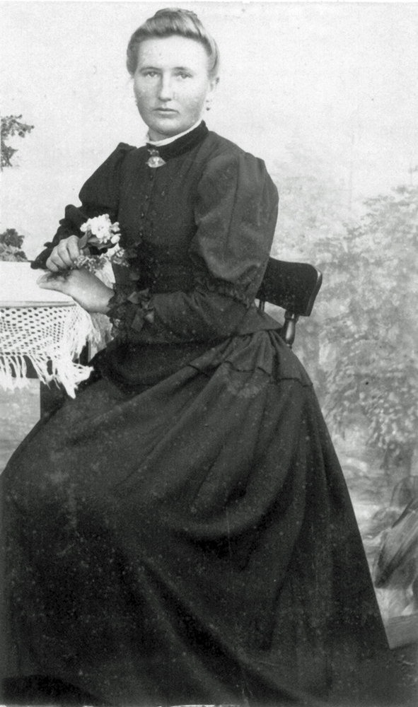 Portrait of Ida Boettcher, Ipswich, 1893-1908