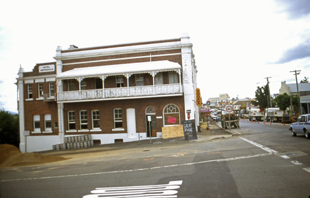 Side of Hotel Metropole facing Waghorn Street, during landscaping, Ipswich, 1993