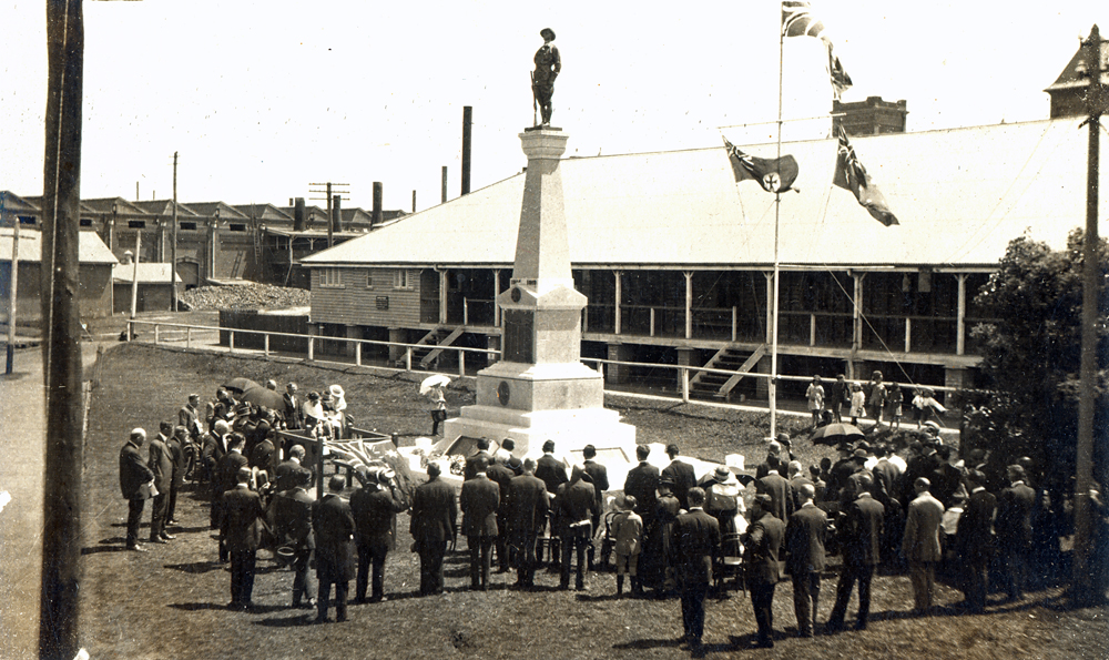 ANZAC Day memorial service at Railway Workshops, North Ipswich, c.1925
