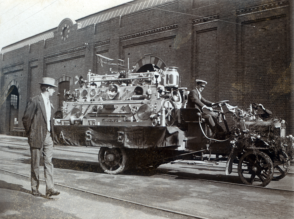 Workers preparing Railway Workshop machinery for parade, North Ipswich, n d