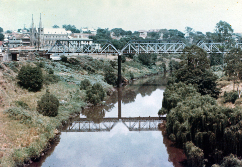 Railway bridge over the Bremer River, Ipswich, 1968