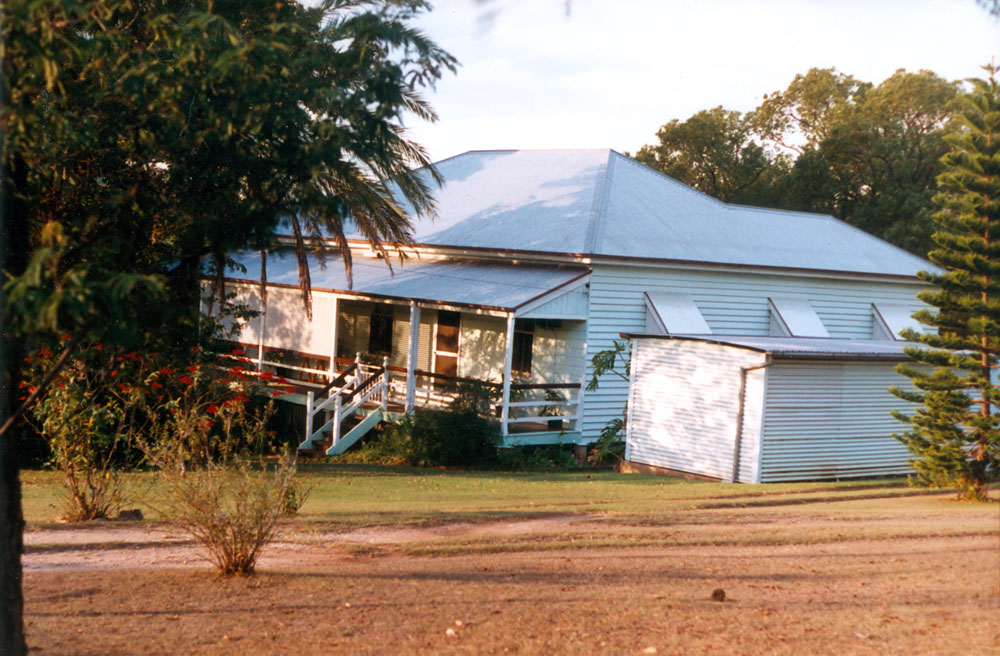 Blackstone State School, School Master's residence, 16 Hill Street, Blackstone, Ipswich, 1991