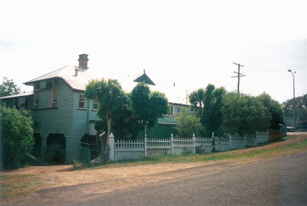 Chermside Road, No. 100, East Ipswich, Ipswich, 1991