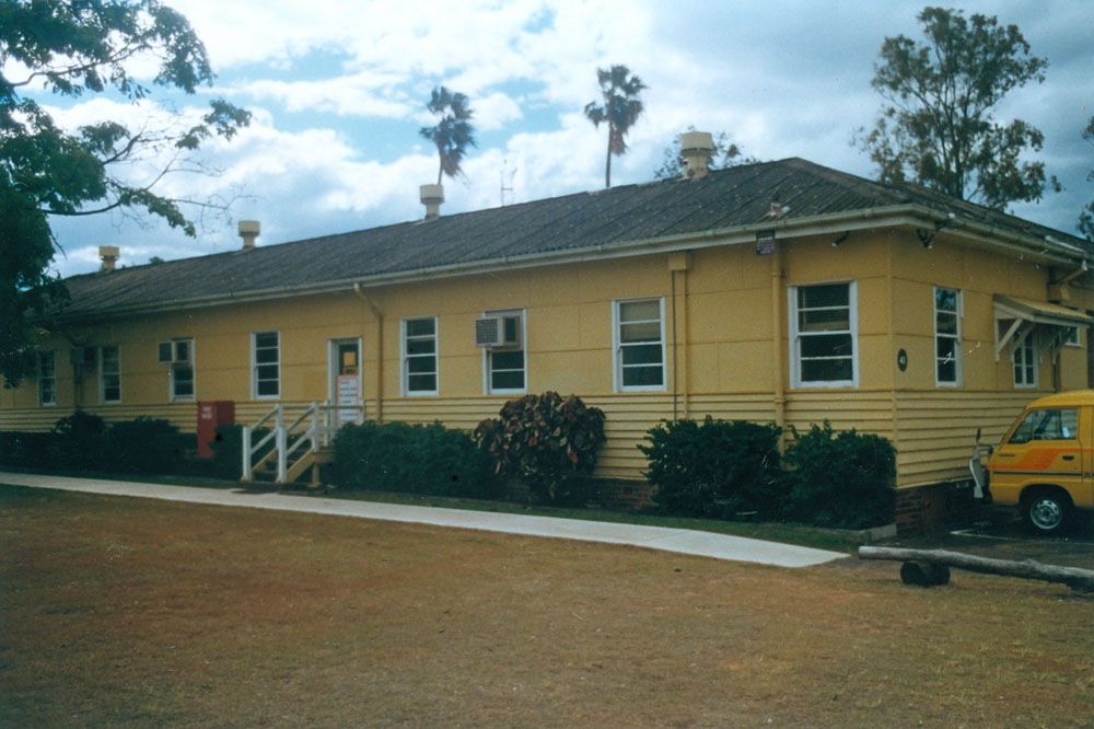 RAAF Base, Sergeant's Mess, Amberley, 1991