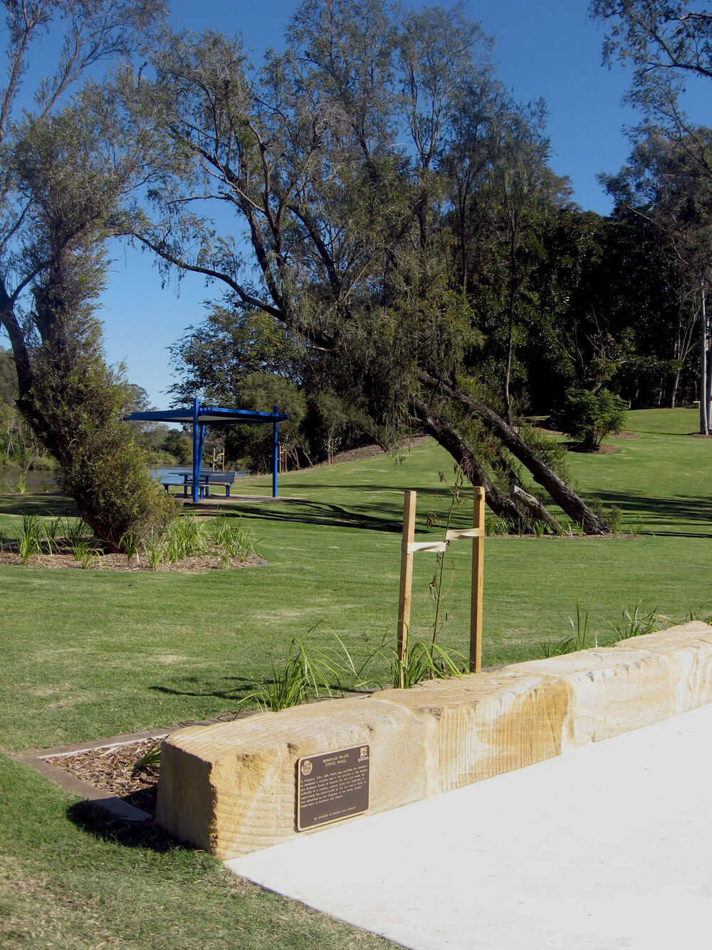 Historical Marker, Stone Training Wall at Joseph Brady Park, Riverside Avenue, Barellan Point
