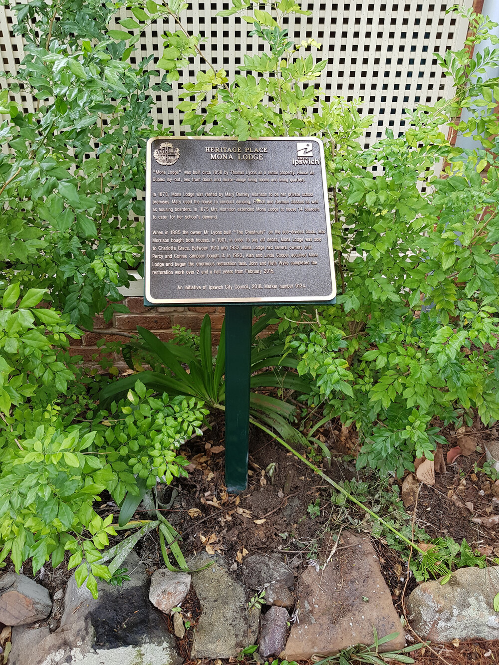 Historical Marker, Mona Lodge plaque, Nicholas Street No 88, Ipswich