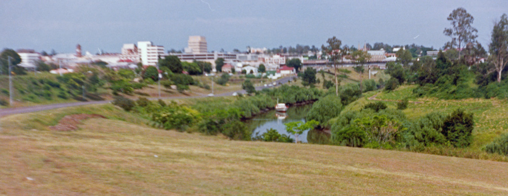 Ferry on the Bremer River looking towards Ipswich, 1980