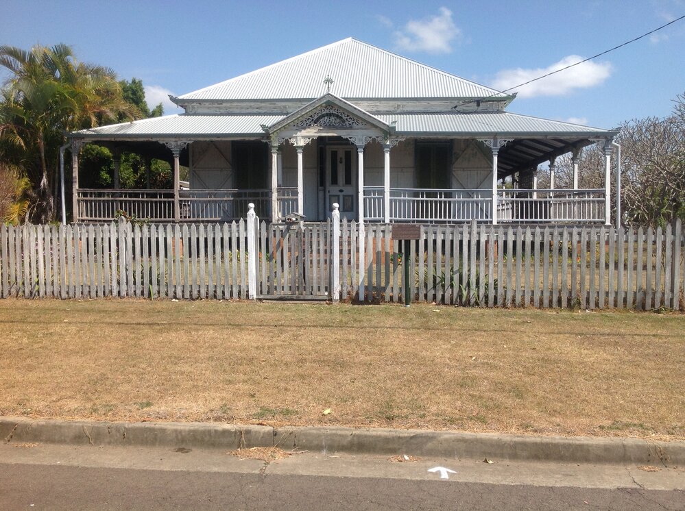 Violetville, Booval Street No 16, Booval