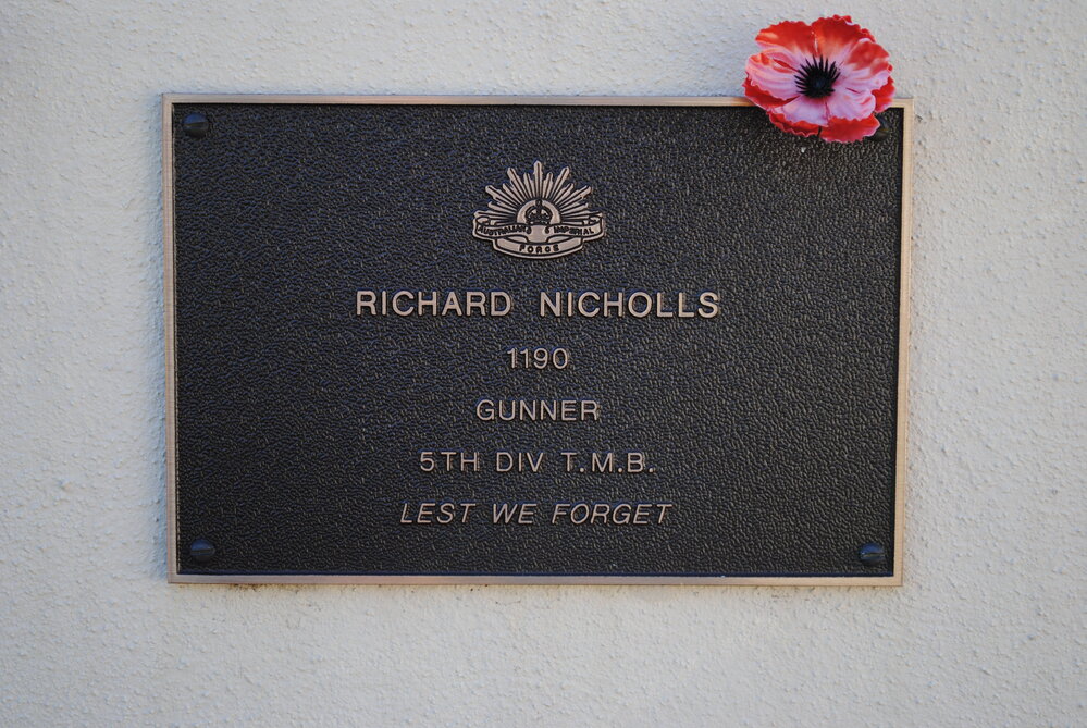 Richard Nicholls, Ipswich General Cemetery, Ipswich, 2010