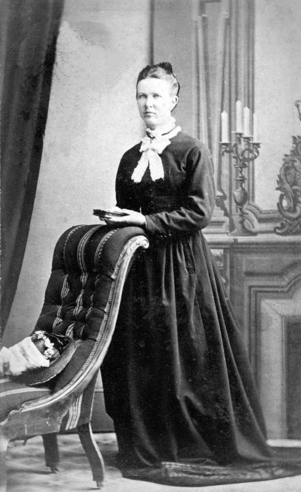 Amelia Ihle, Ipswich, 1878-1882