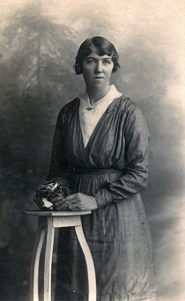 Portrait of Ellen Jane Pocock (nee Elliott), Ipswich, c.1900s