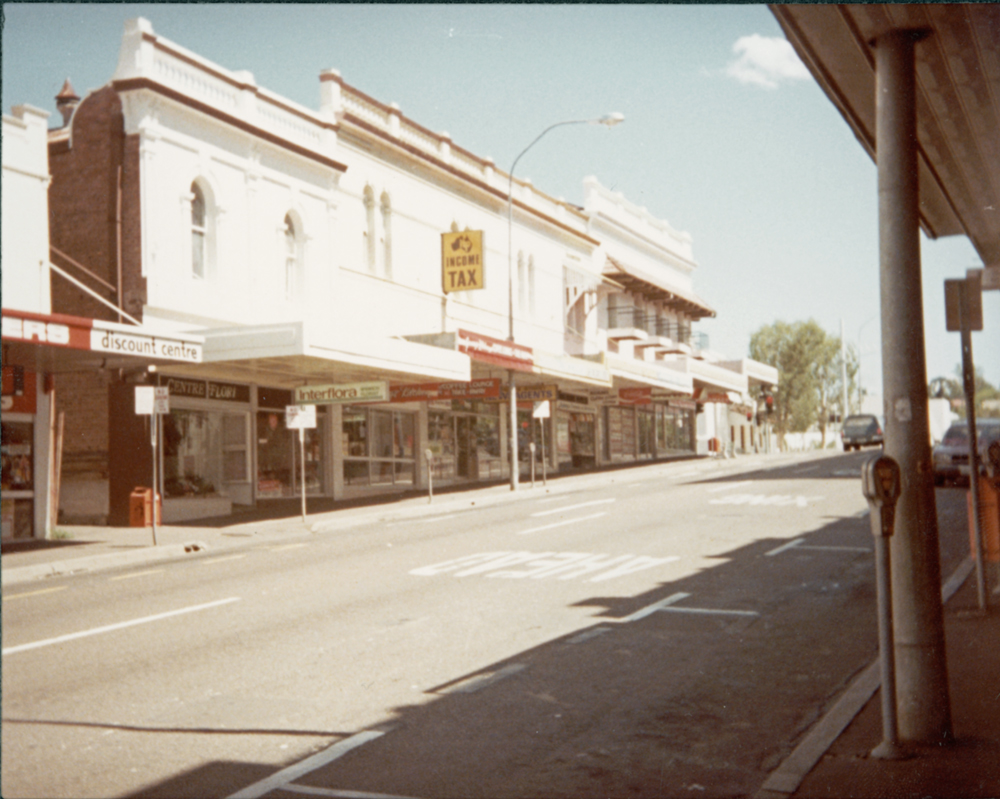 Nicholas Street, Ipswich, towards Nolan's Corner, c.1985