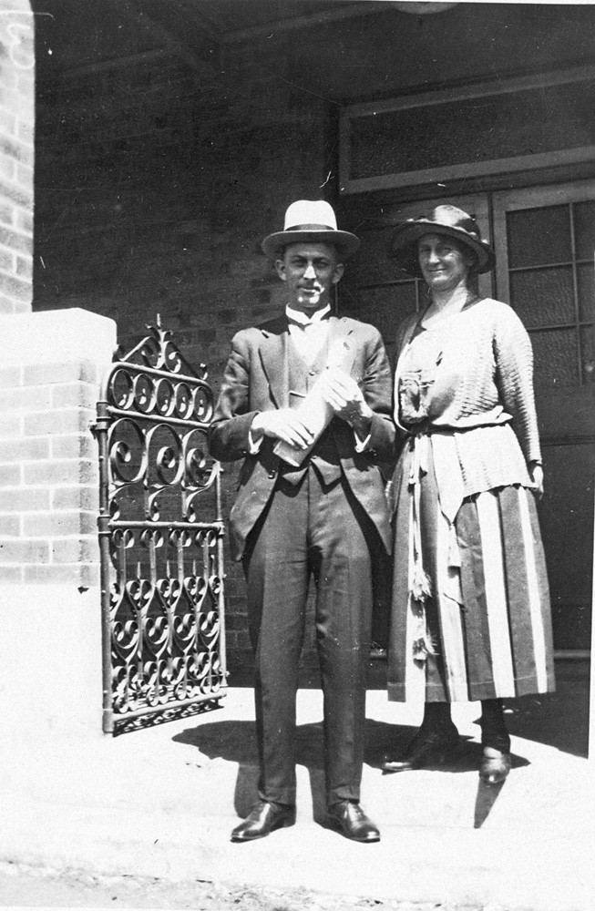 Tom Bird, Conductor of the Ipswich group, Silkstone Booval Choral Union and his wife, Lismore, 1923