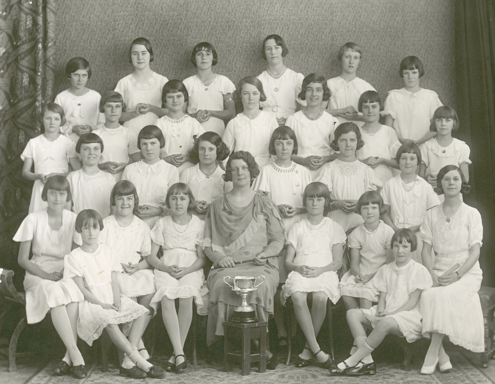 North Ipswich School Choir, early 1930s