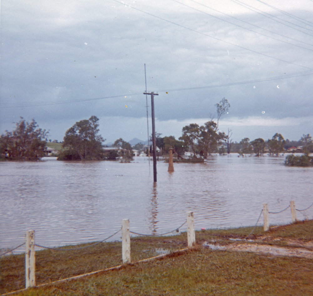 Ipswich, Queensland, in flood, 1974