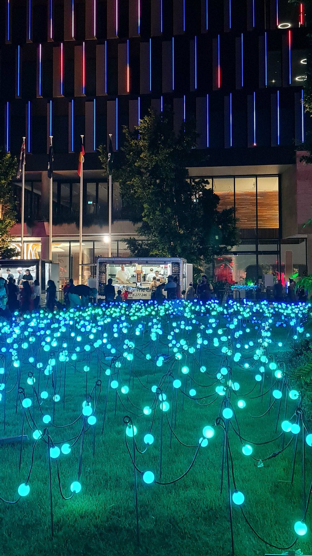 Christmas in Ipswich: St Nicholas Precinct, Nicholas Street &amp; Tulmur Place, Ipswich, 2021