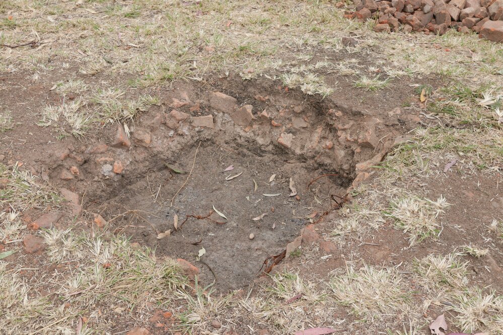 Archaeological dig at the site of the former Bremer Mills, Bundamba, 2021